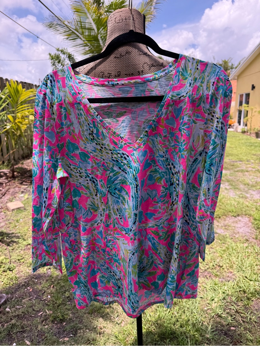 Lilly Pulitzer 3/4 sleeve top NWOT
